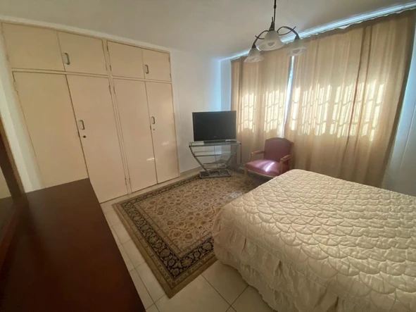 3 Bedroom Flat & Apartment