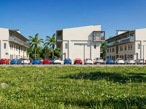 2 Bedroom Flat & Apartment