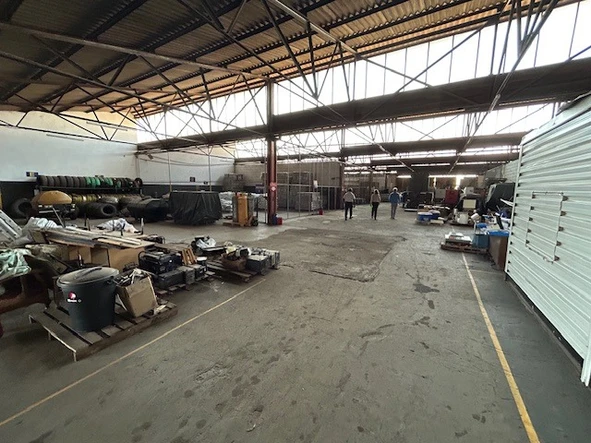 Warehouse & Factory