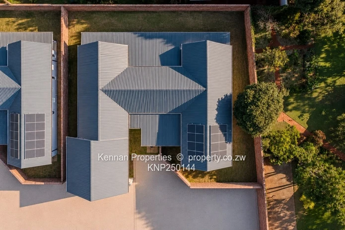 Neat Modern Townhouse *POA*
