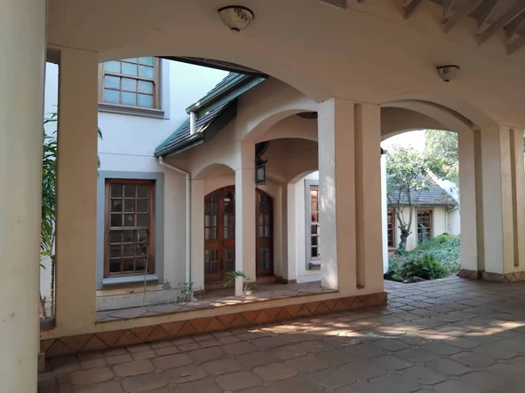 5 Bedroom House