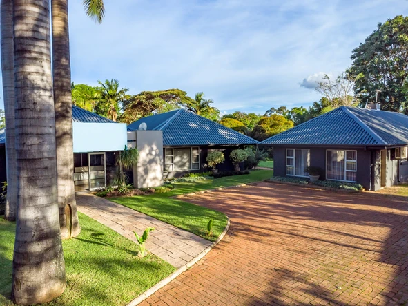 Offices in Prime location 