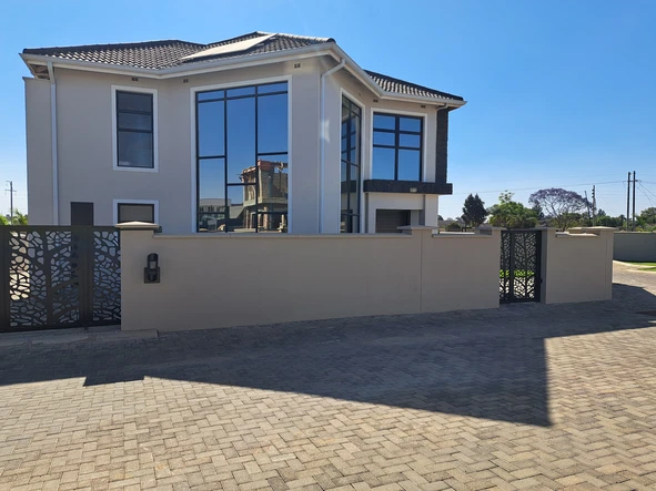 4 Bedroom Townhouse Complex