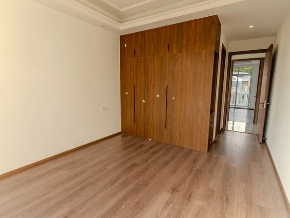 Impeccably finished 4 bed duplex flats in a complex