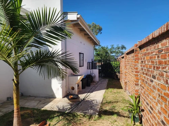 Spacious 3-Bedroom Apartment for Sale in Arlington, Harare South