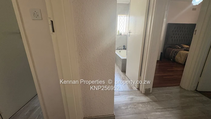 Charming 3-Bedroom Garden Flat In Avondale West (Sole Mandate)