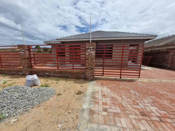 Spacious 4-Bedroom Home for Sale in Mabvazuva, Ruwa!