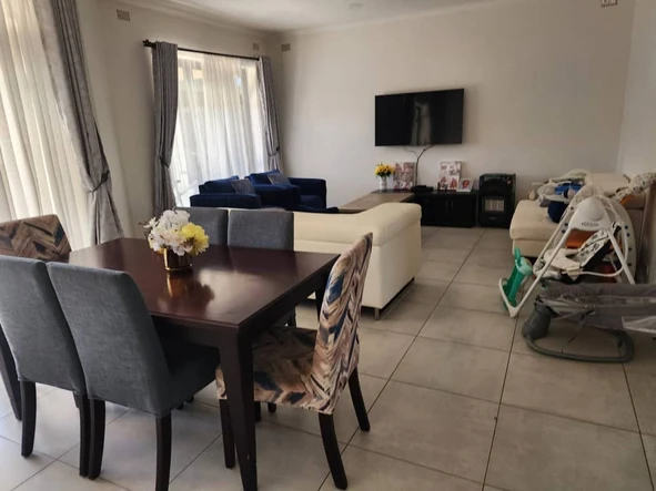 Spacious 3-Bedroom Apartment in Prime Arlington, Harare South!