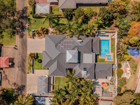 5 Bedroom House
