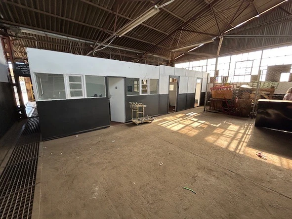 Warehouse & Factory