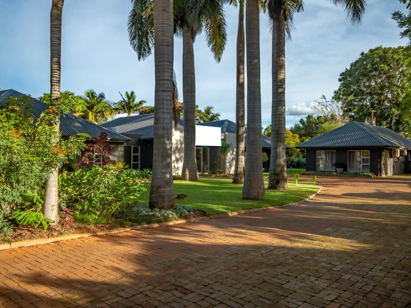 Offices in Prime location 