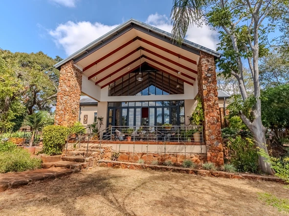 10 Bedroom House