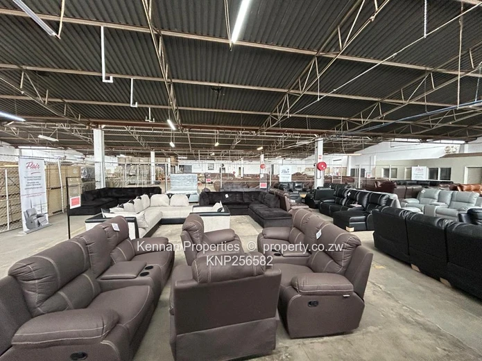Large Factory/Warehouse Ideally Located In Msasa