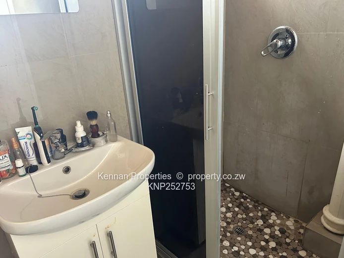 Furnished Duplex Apartment to Rent – Prime Avondale Location