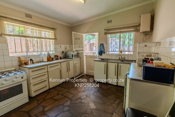 Meyrick Park - good water - views - Serious Seller (Sole Mandate)