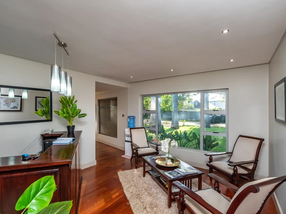 Offices in Prime location 