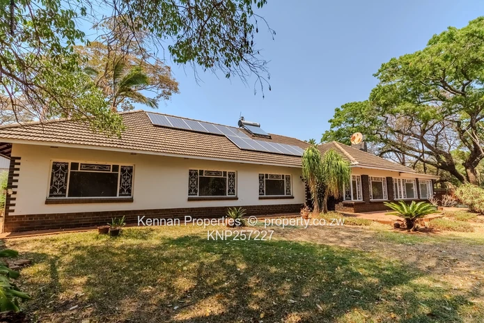 Off Arcturus Road – Well Appointed 4 Bedroom Family Home