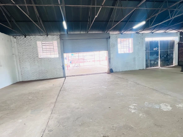 Warehouse & Factory