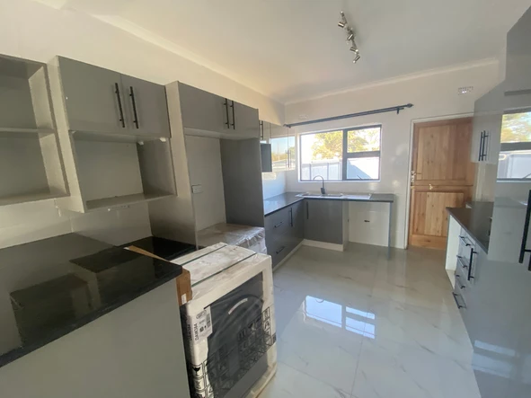 3 Bedroom Garden Flat