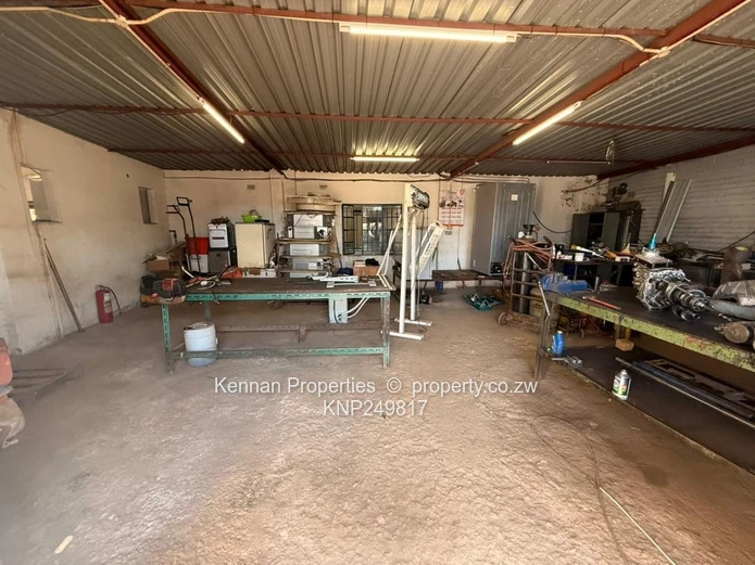 Large Plot With Small Workshop - Lorraine Drive Road Frontage