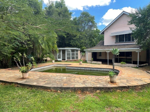 Chisipite - Rolf Valley 1 acre for sale 