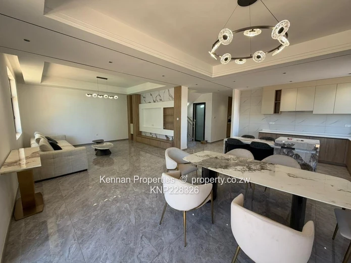 Fine Living in the Highlands Park Neighbourhood