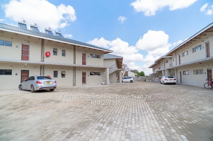 2 Bedroom apartment at Monwood gardens – Ashdown Park
