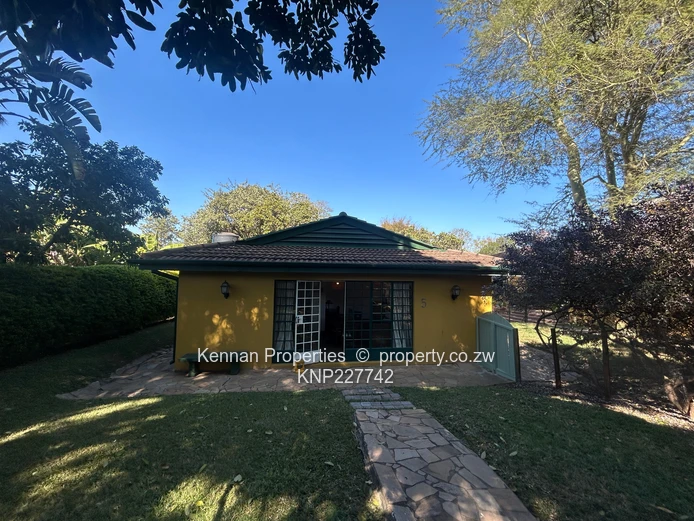 Quaint Semi-Furnished 1-Bed Garden Garden Cottage (Sole Mandate)