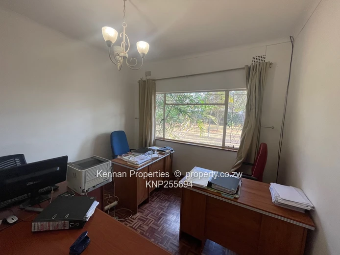 Great Opportunity In Alex Park