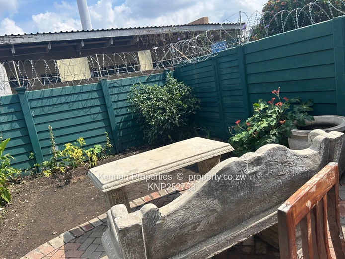 Furnished Duplex Apartment to Rent – Prime Avondale Location
