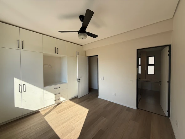 3 Bedroom Garden Flat