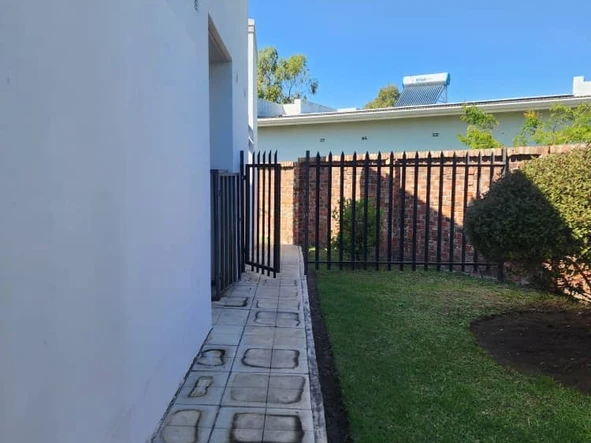 Spacious 3-Bedroom Flat in Arlington, Harare South Awaits You!