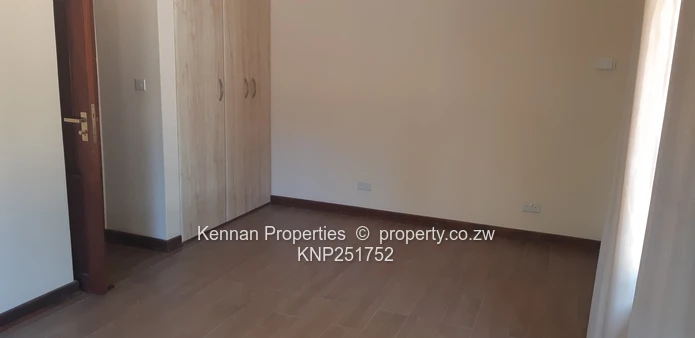 2 Bedroom Cottage In Helensvale (Sole Mandate)