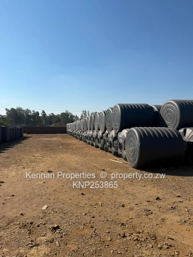 Commercial Property Available for Development and Longterm Leasing in Pomona