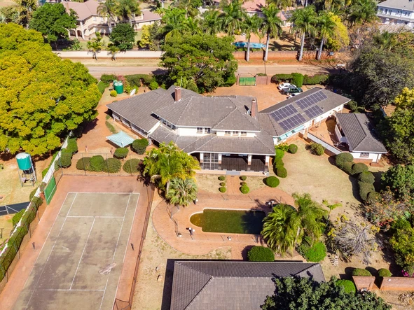 5 Bedroom House