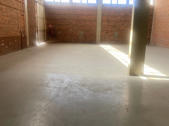 Warehouse & Factory