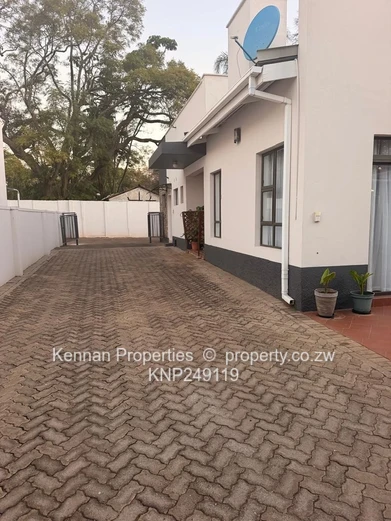 Secure Townhouse in a complex of 6 units to rent in Mt pleasant