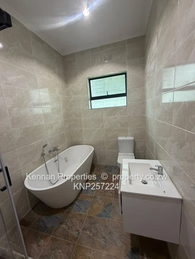 Newly Built 3 Bed Apartment Available to Let