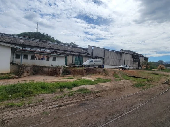 Warehouse & Factory