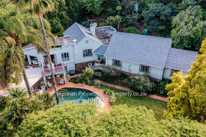 Beautiful Family Home on Chishawasha road with prolific water  (Sole Mandate)