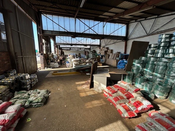 Warehouse & Factory