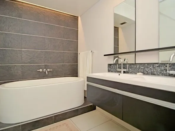 Luxurious upmarket hotel living apartment in Sandton, Johannesburg