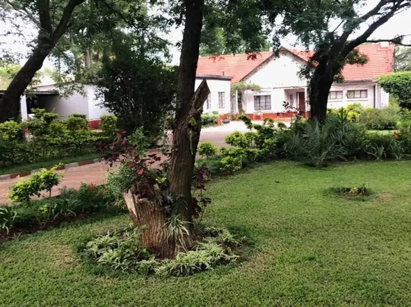 5 Bedroom House