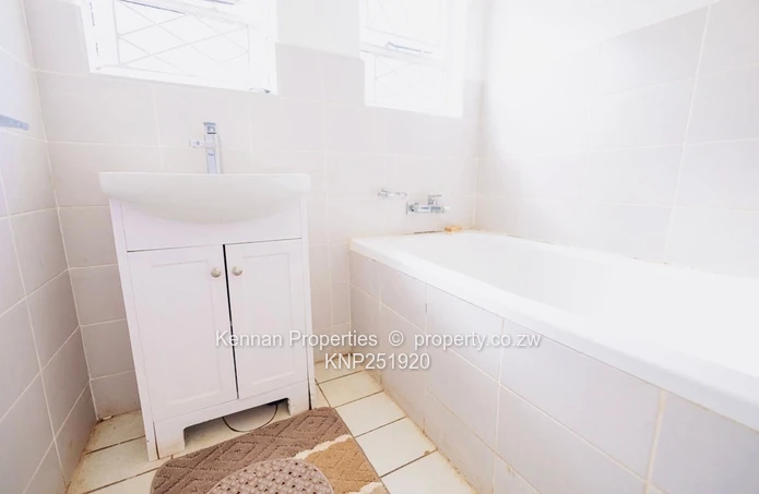 4 Bedroom house in Greystone Park with exceptional design potential.