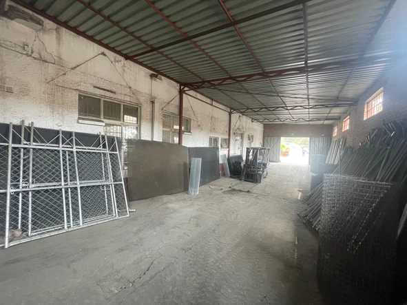 Warehouse & Factory