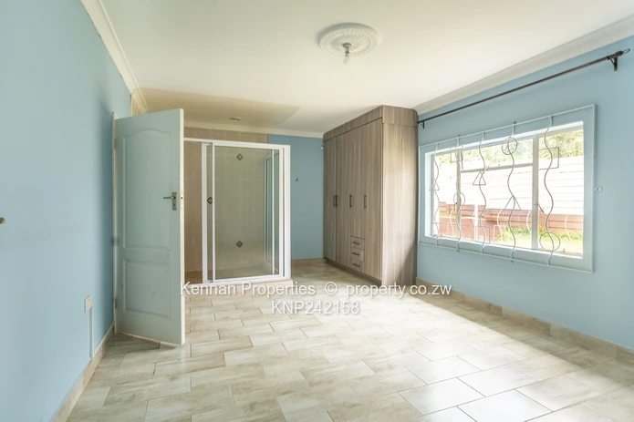 Executive 3-Bed En-suite Home