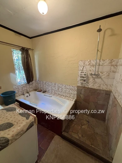House for Sale in Kariba