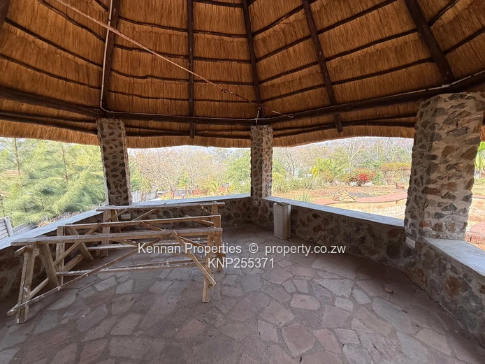 House with panoramic views for rent 