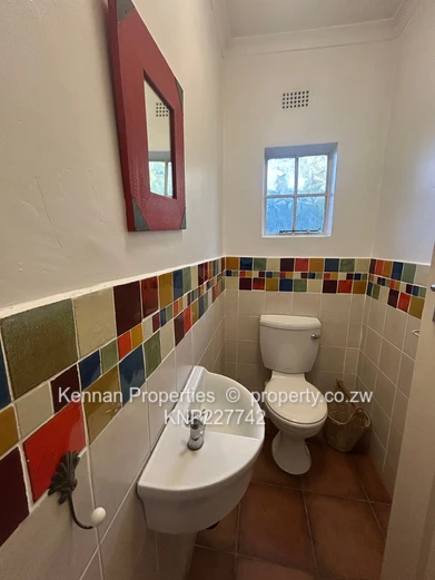 Quaint Semi-Furnished 1-Bed Garden Garden Cottage (Sole Mandate)