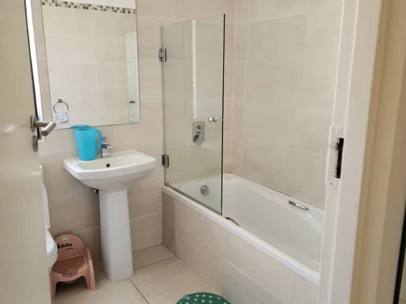 Spacious 3-Bedroom Apartment in Prime Arlington, Harare South!